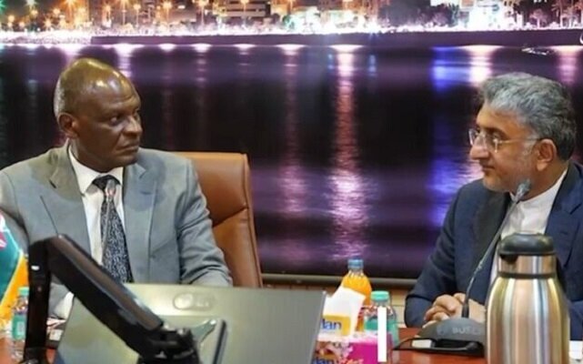 تفاهم&zwnj;نامه خواهرخواندگی بندرعباس و مومباسا باید عملیاتی شود