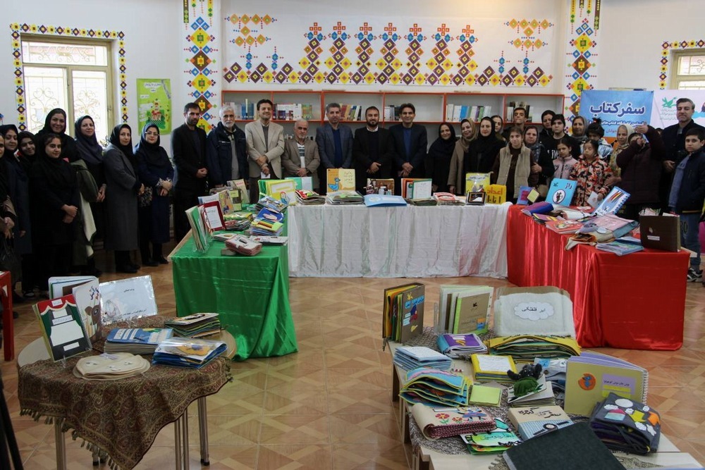 افتتاح نخستین نمایشگاه کتابهای حسی و لمسی ویژه کودکان با نیازهای ویژه در سنندج + تصاویر افتتاح نخستین نمایشگاه کتابهای حسی و لمسی ویژه کودکان با نیازهای ویژه در سنندج + تصاویر