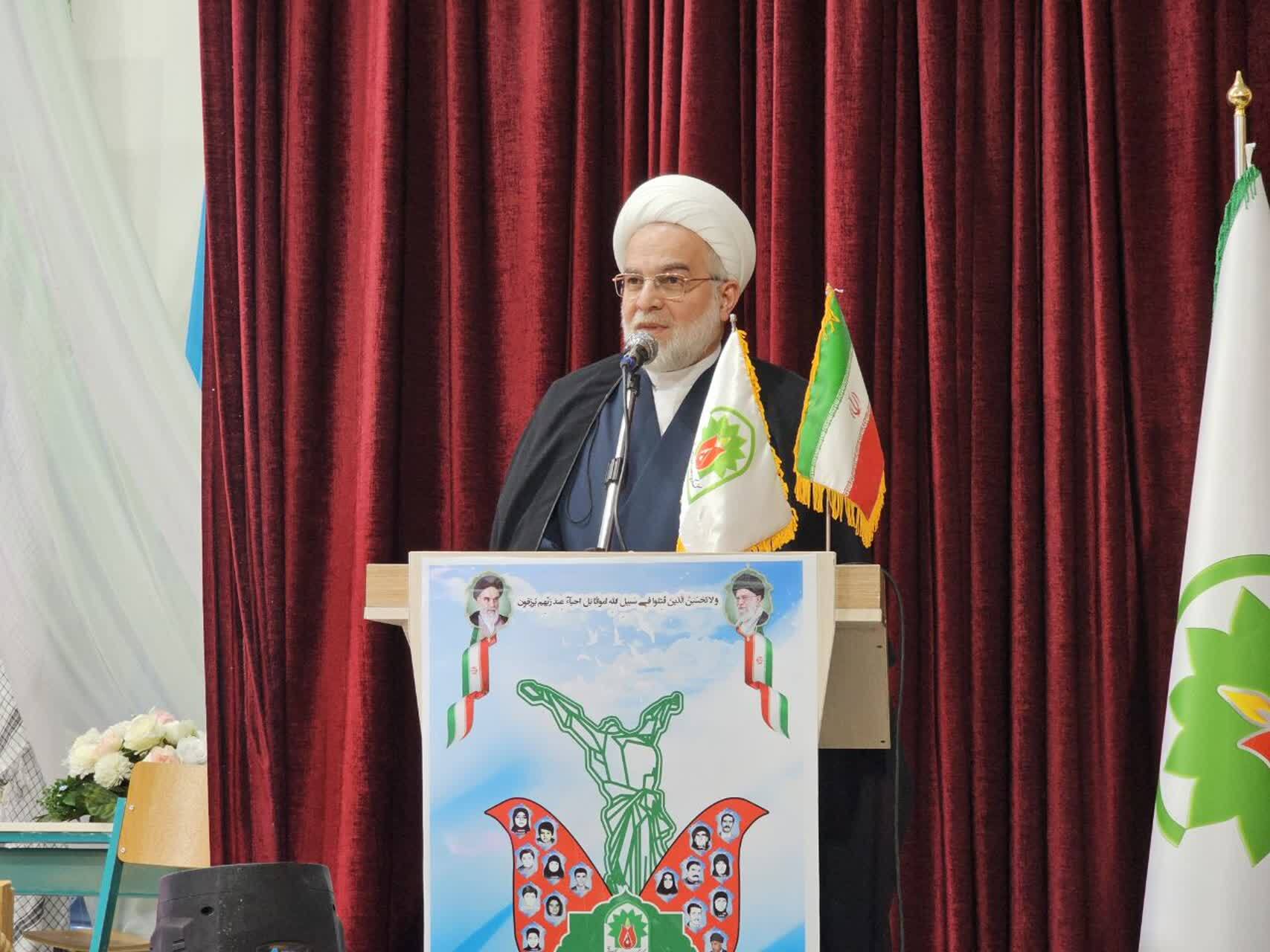 شهدای دانشآموز با ایثار و عمل، حقیقت انقلاب را تبیین کردند شهدای دانشآموز با ایثار و عمل، حقیقت انقلاب را تبیین کردند