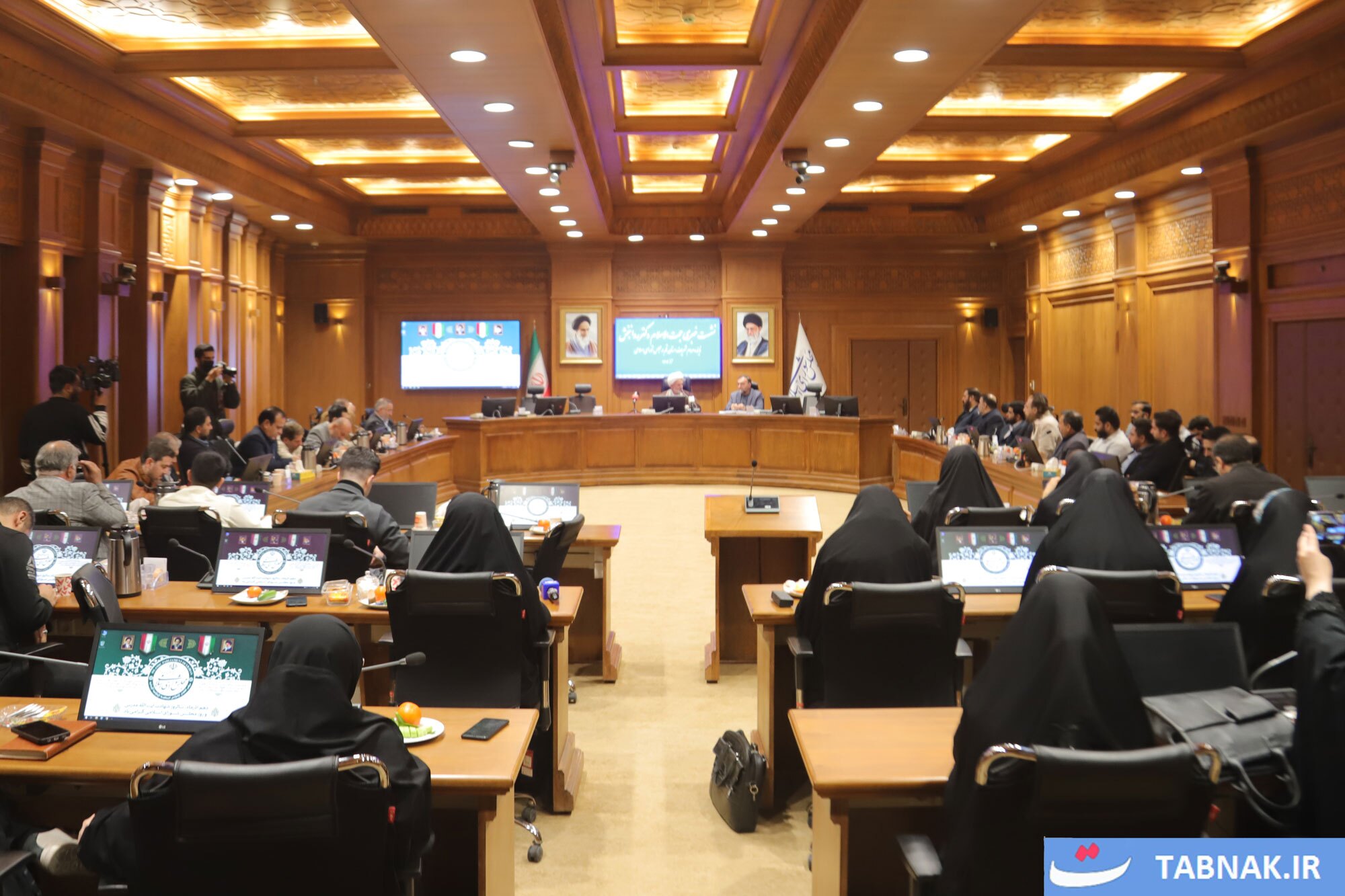 عکس: نشست خبری نماینده مردم قم در مجلس در آستانه روز مجلس